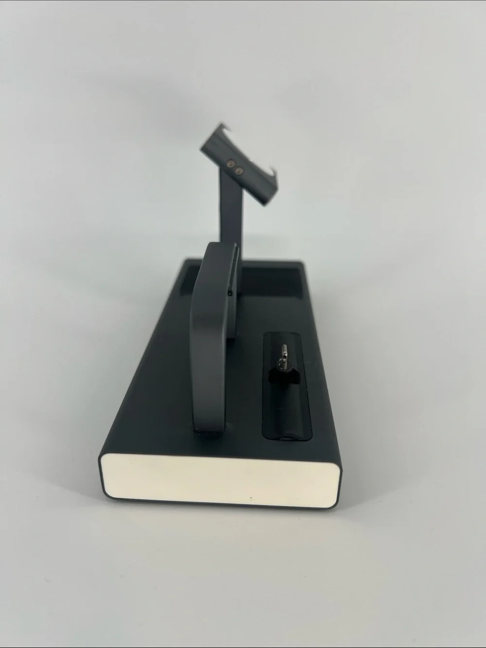 NOMAD Base Station 01 Charging Hub
